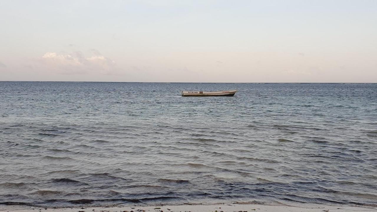 Diwani Cottage Malindi Buitenkant foto